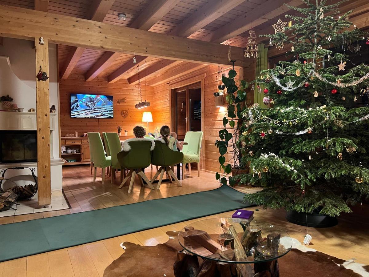 Skigebiete Stuhleck Und Semmering,Wandergebiete Schneeberg Und Rax Neunkirchen Exterior foto